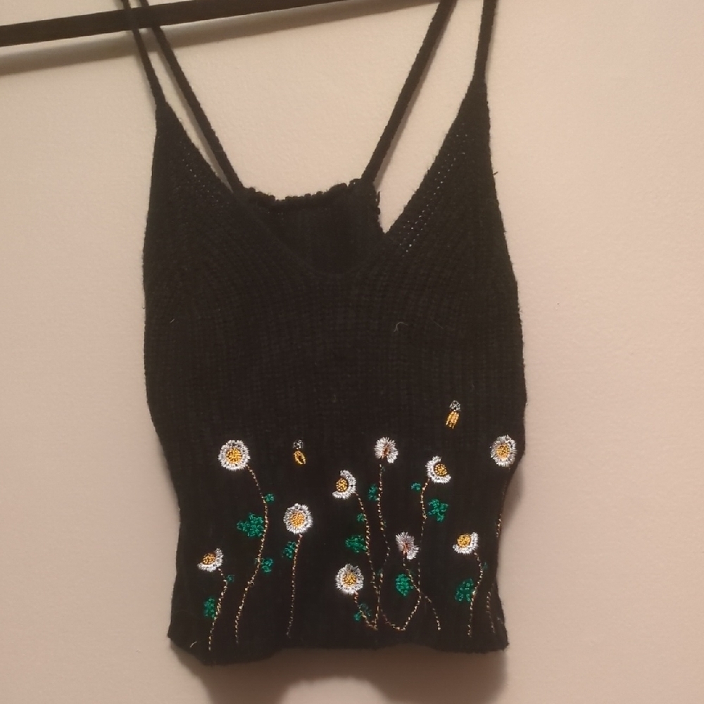 Elegant Black Floral Embroidered Crochet Camisole